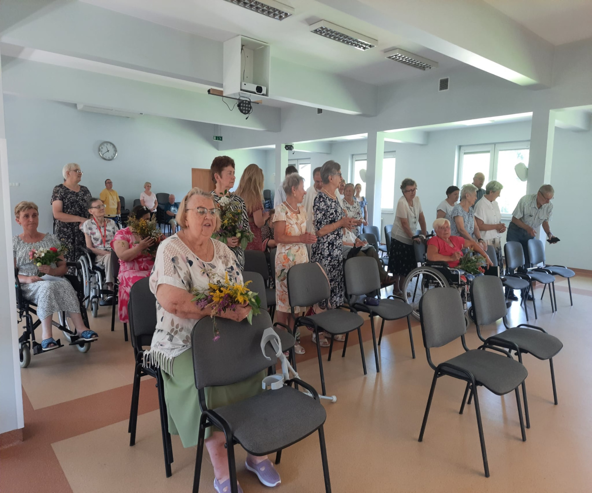 <?= basename($img) ?>